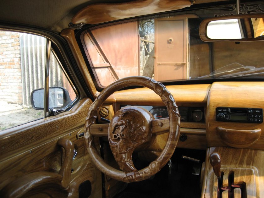 Волга ГАЗ 24 салон