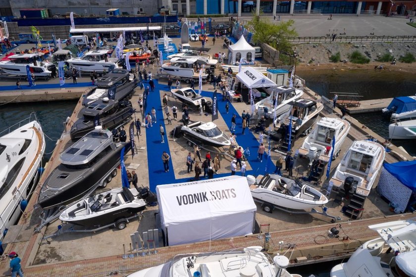 Катер Виктори а 7