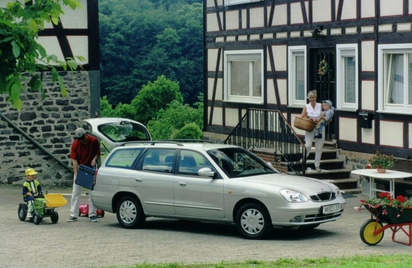 Дэу Нубира 2000 универсал