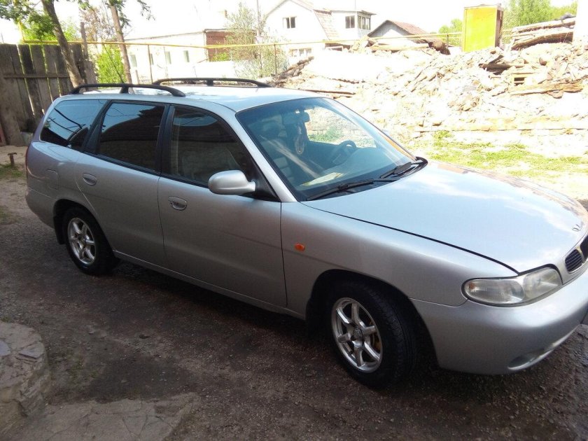 Део нубира 1.6 1998