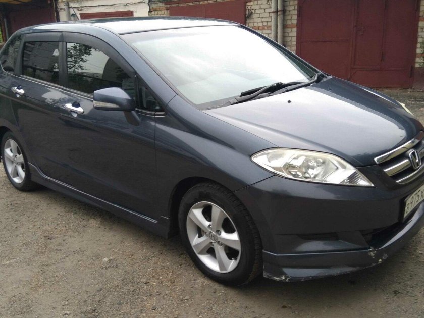 Хонда Эдикс 2006