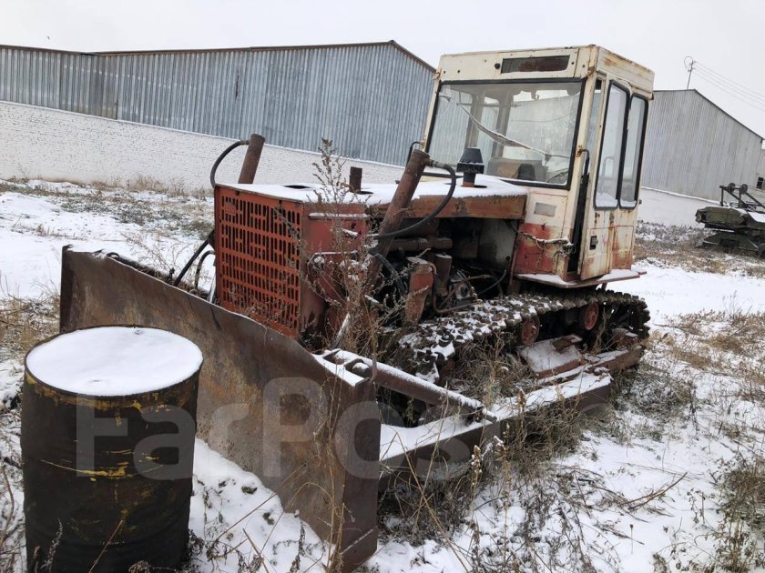 Трактор гусеничный дт 75