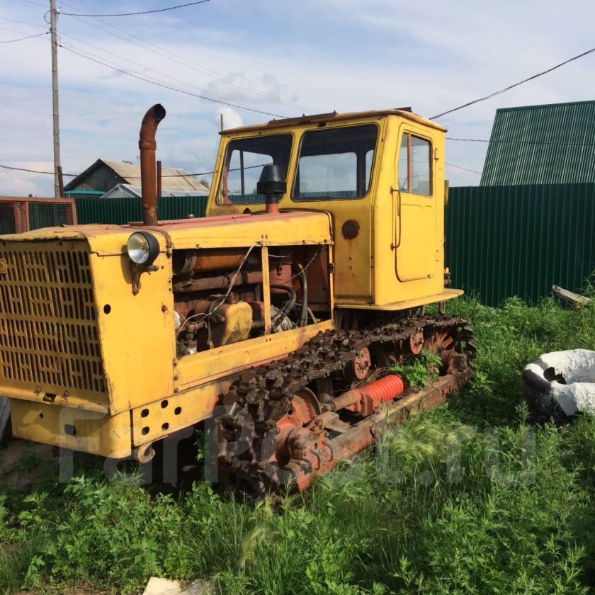 Трактор Алтай т4