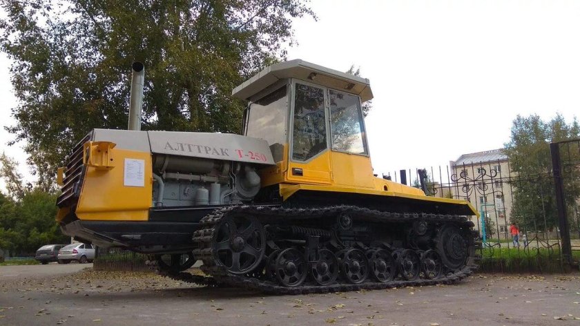 Трактор т 250 АТЗ