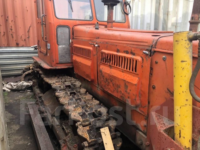 Трактор гусеничный т-4а АТЗ