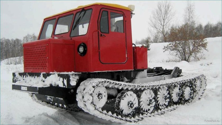 Трактор АТЗ ТТ-4