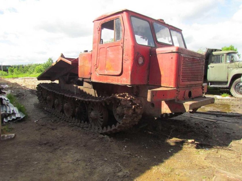 Трактор ТТ-4