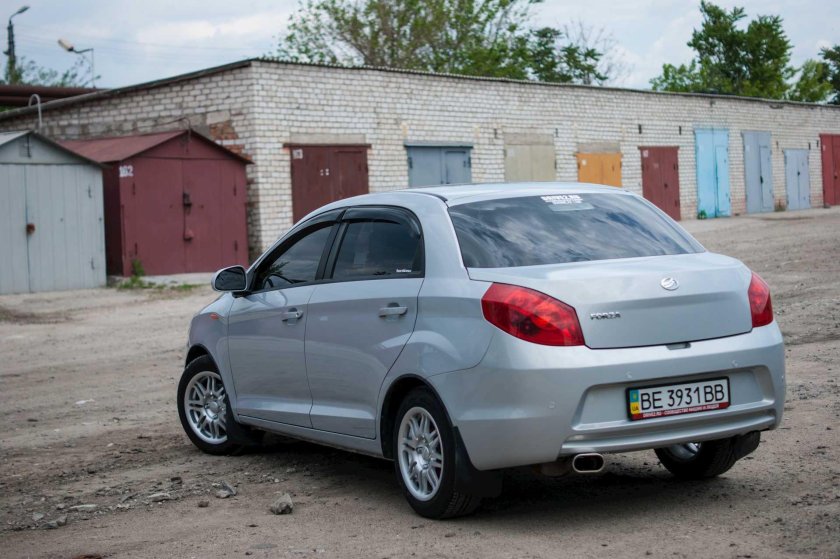 Машина ZAZ Forza ЗАЗ Форза