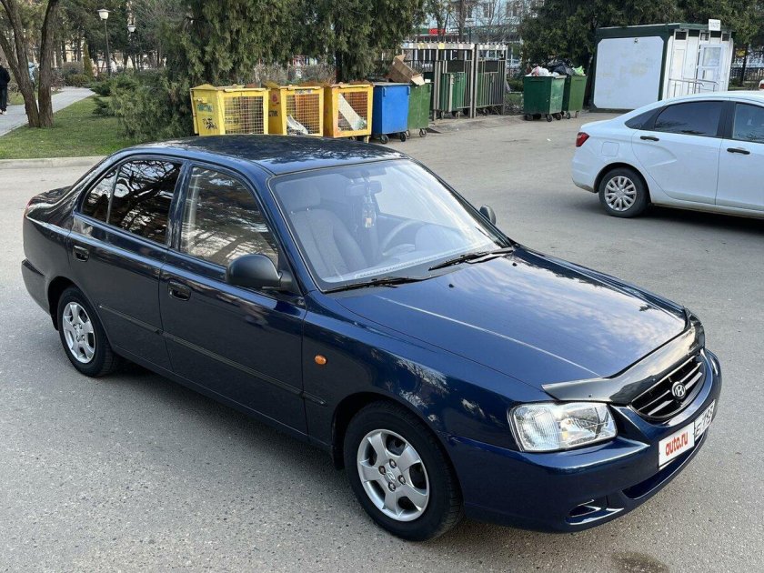 Hyundai accent 2 2006