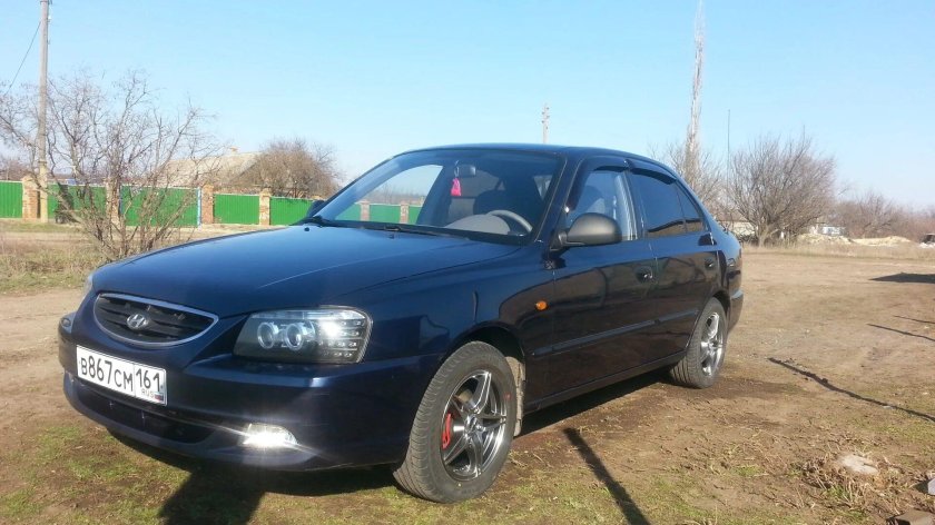 Хендай акцент темно синий