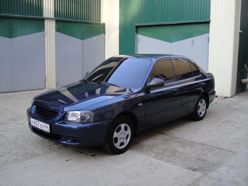 Hyundai Accent 2008 черный