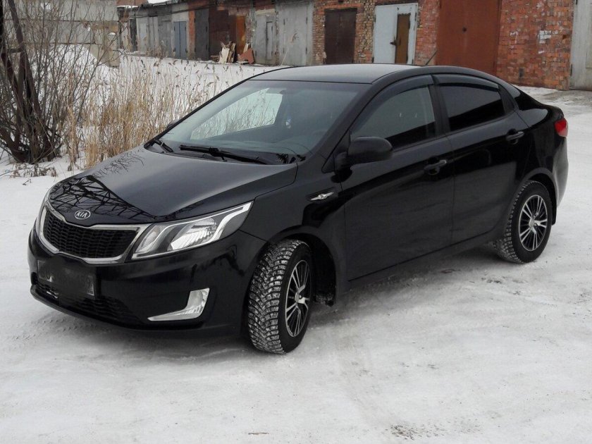 Киа Рио 3 черная