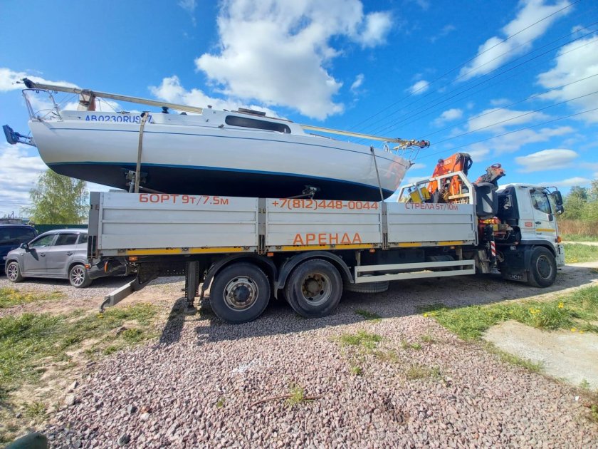 Машина с манипулятором