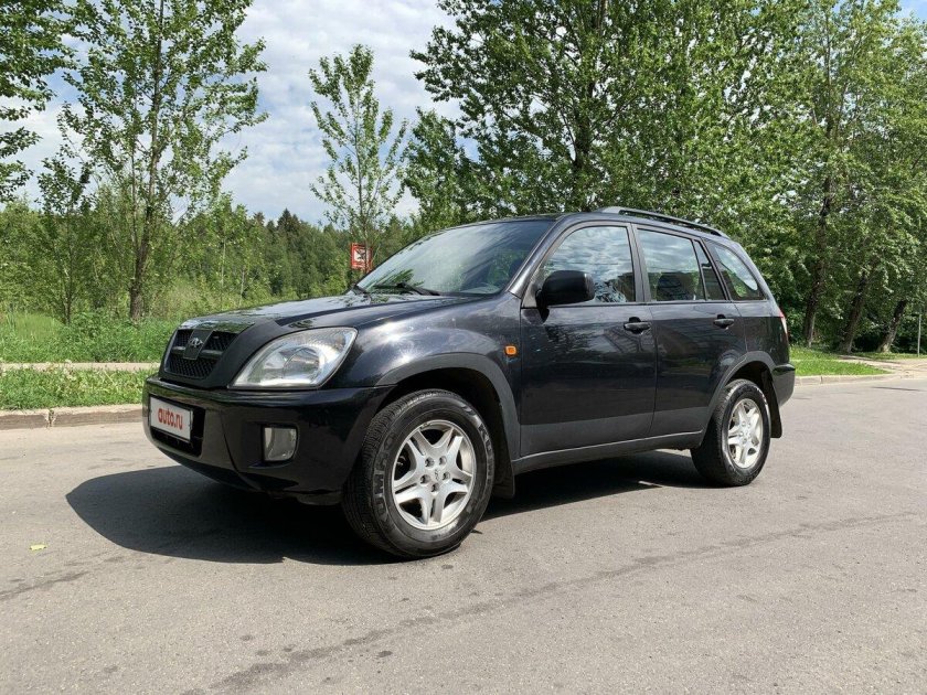 Машина chery tiggo