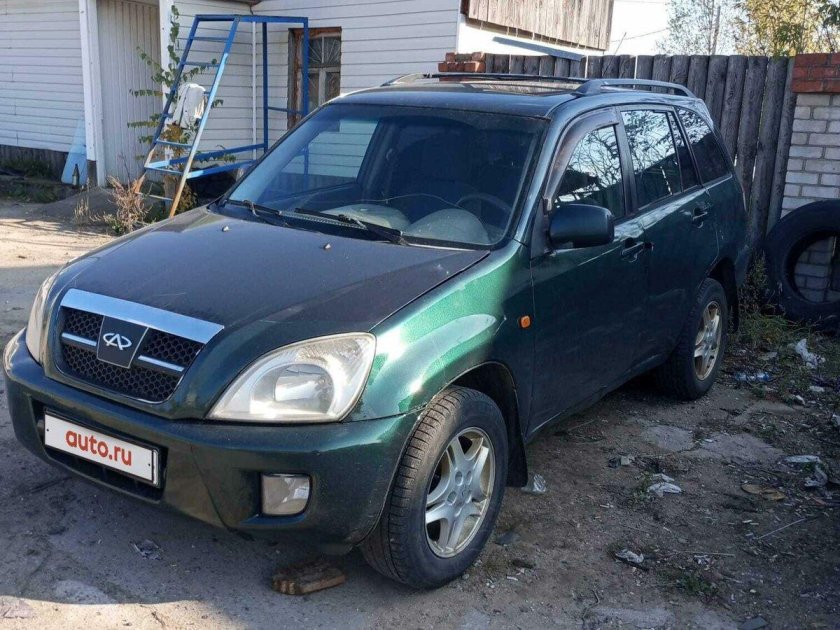 Машина chery tiggo