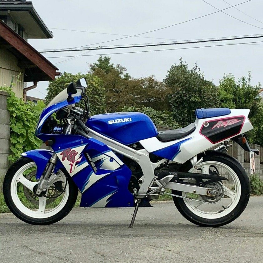 Suzuki RG 125 Gamma