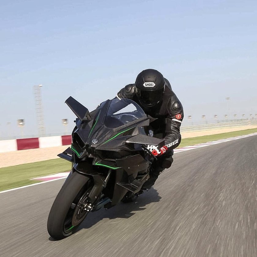 Kawasaki Ninja h2r 2021