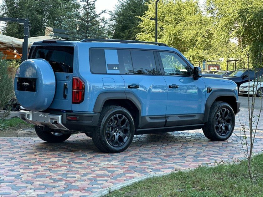 Byd fangchengbao leopard 5