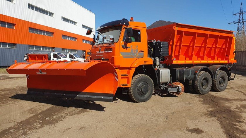 Поливомоечная КАМАЗ МКДУ-10 габариты