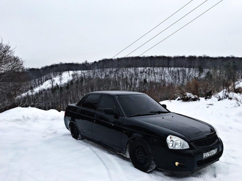 Приора 2 седан черная