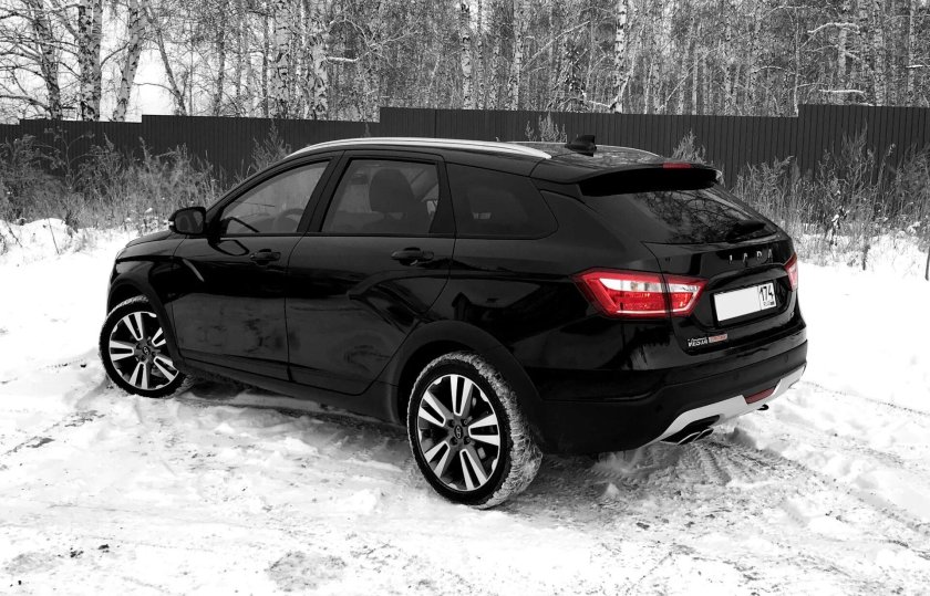 Лада Веста св кросс черная