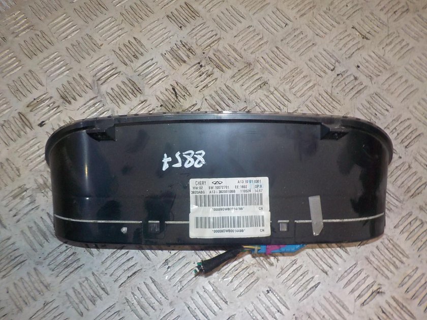 Панель Chery Bonus a13