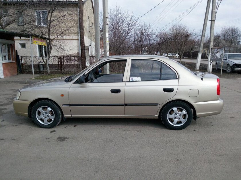 Hyundai accent тагаз
