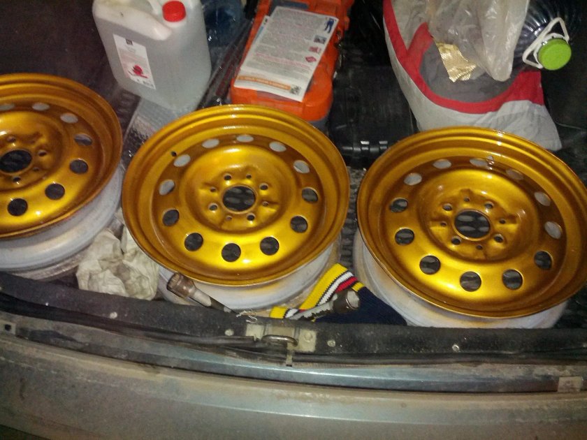 ВАЗ 21099 на золотых штампах