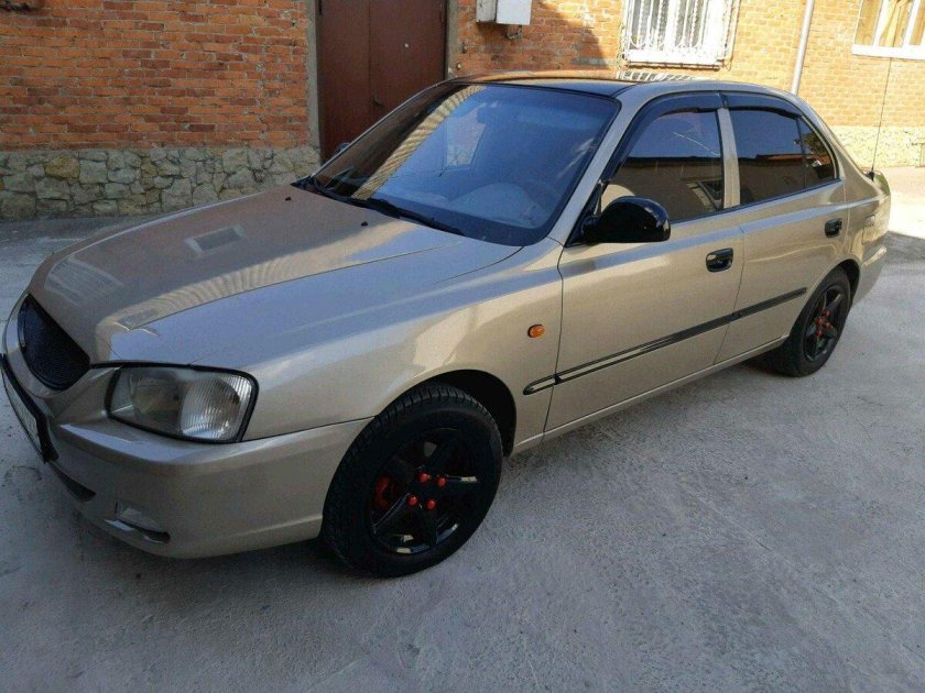 Хендай акцент 2 седан