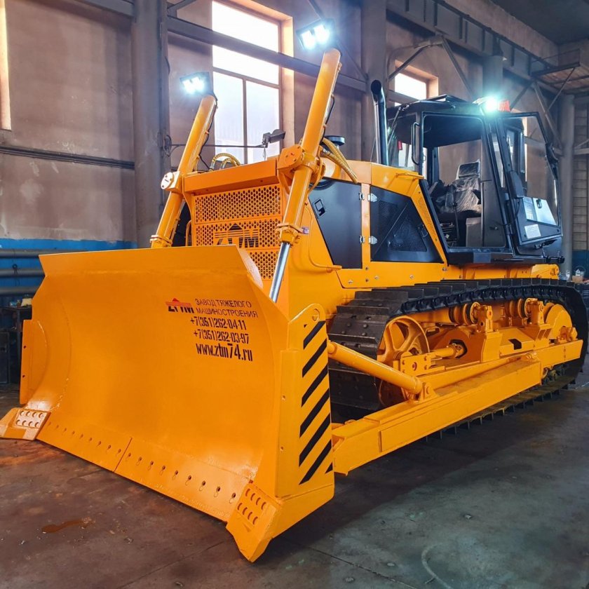 Бульдозер Shantui sd16