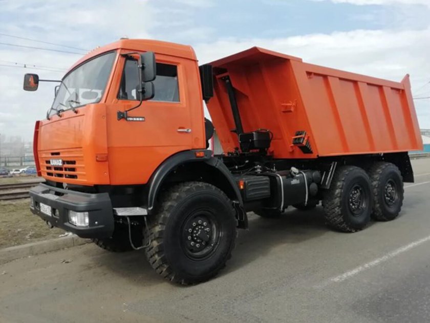 КАМАЗ 43118 самосвал