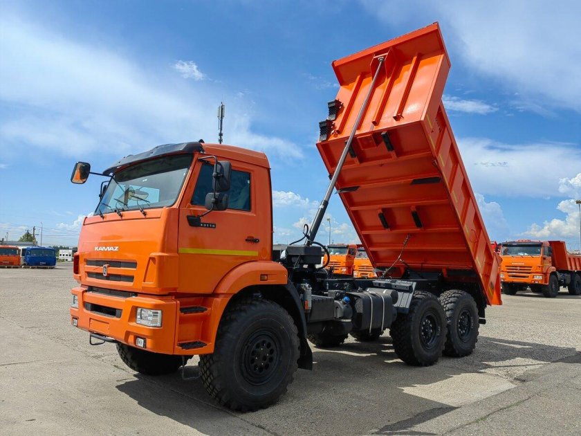 Самосвал камаз-6522-6011-53