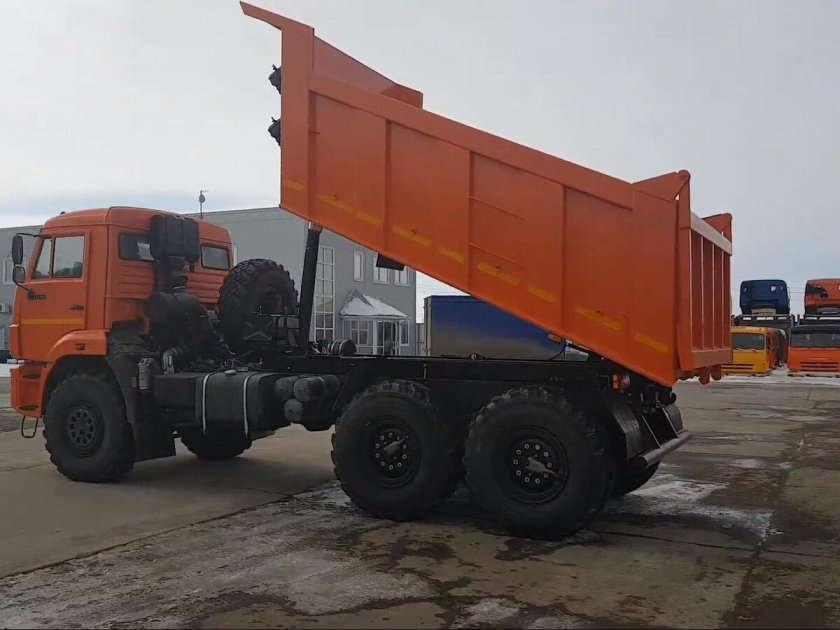 Камаз 43118 самосвал