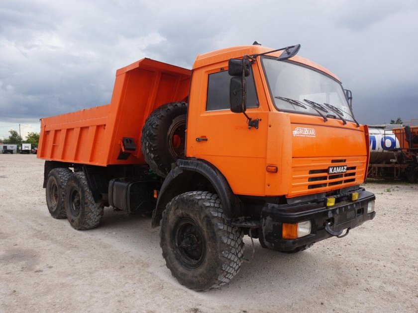 КАМАЗ 43118 самосвал