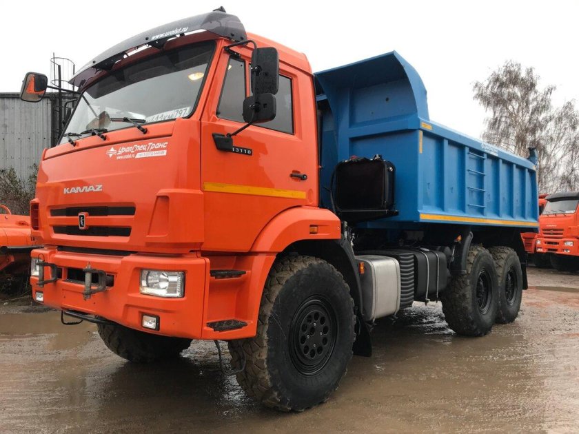 КАМАЗ 45141 самосвал