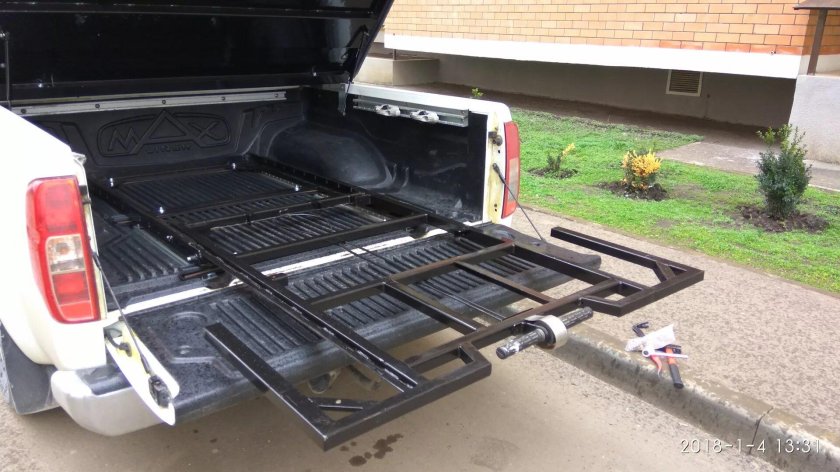 Выдвижная платформа в Мицубиси л 200