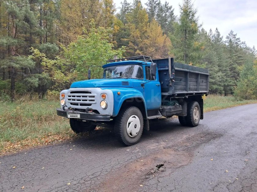 Самосвал зил