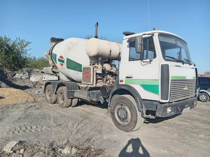 Автобетоносмеситель сб-159а