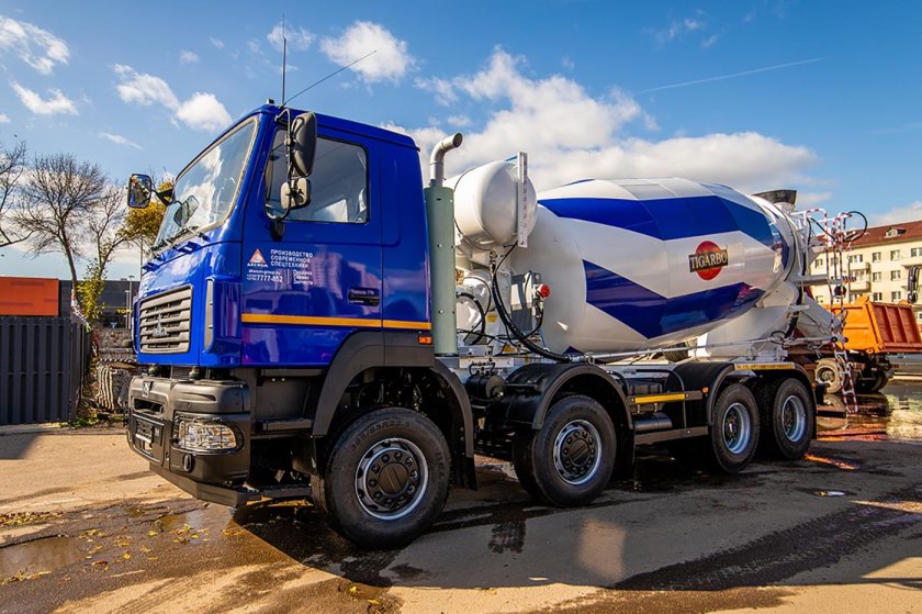 МАЗ 6516 автобетоносмеситель