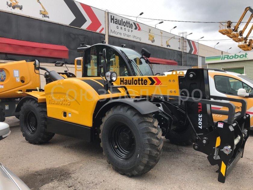 Телескопический погрузчик Haulotte HTL 3207