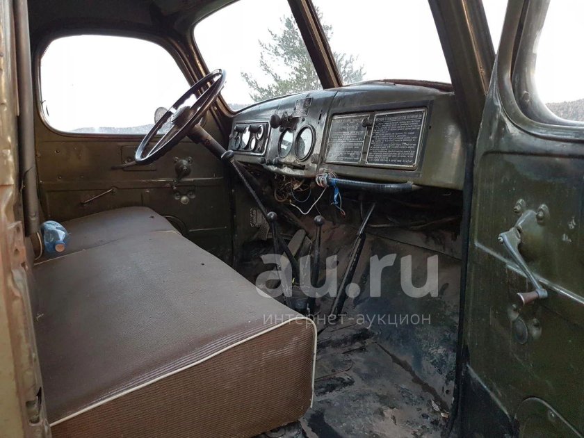 ЗИЛ 157 интерьер кабины