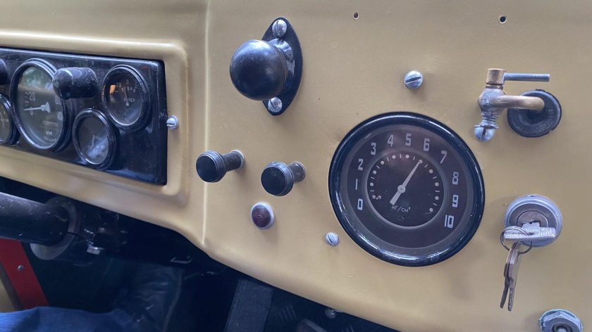 Приборная панель ЗИС 150