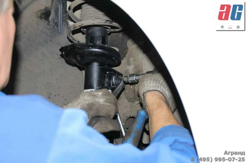 Шкода Октавия а5 стойки амортизатора