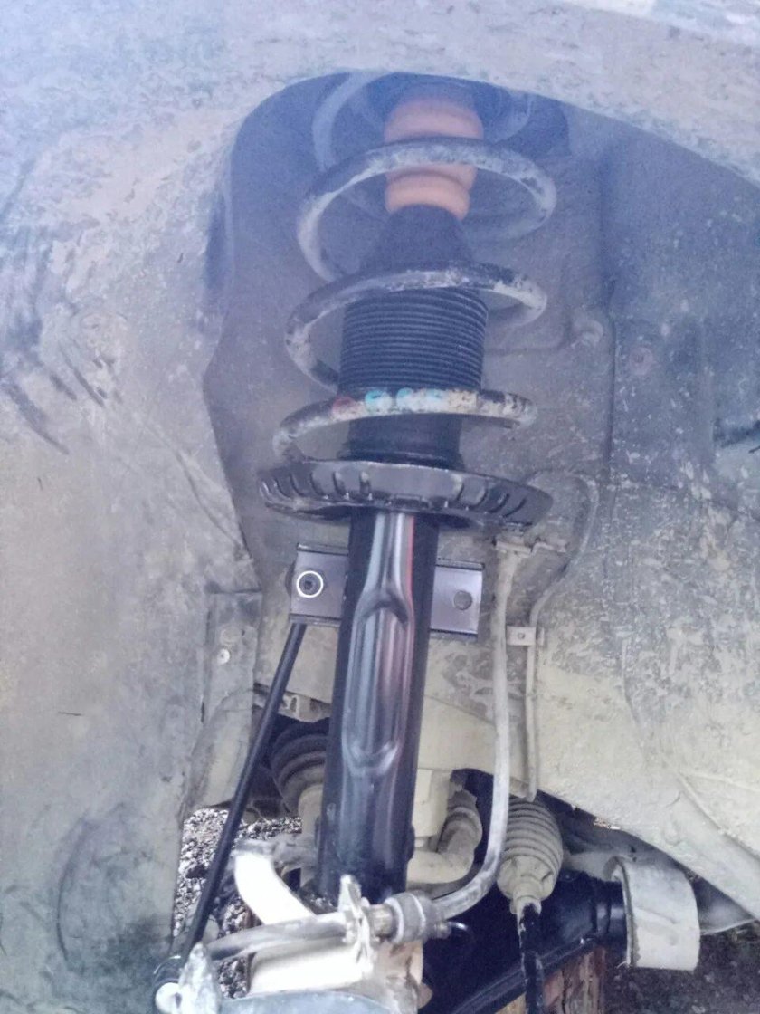 Отбойник заднего амортизатора Шкода Фабия 2