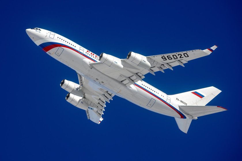 Самолёт ил-96-300