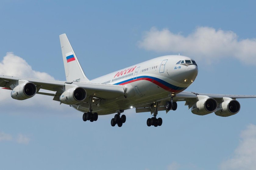 Ил 96 400