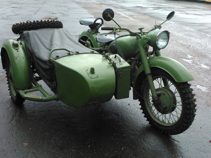 Мотоцикл мв 750