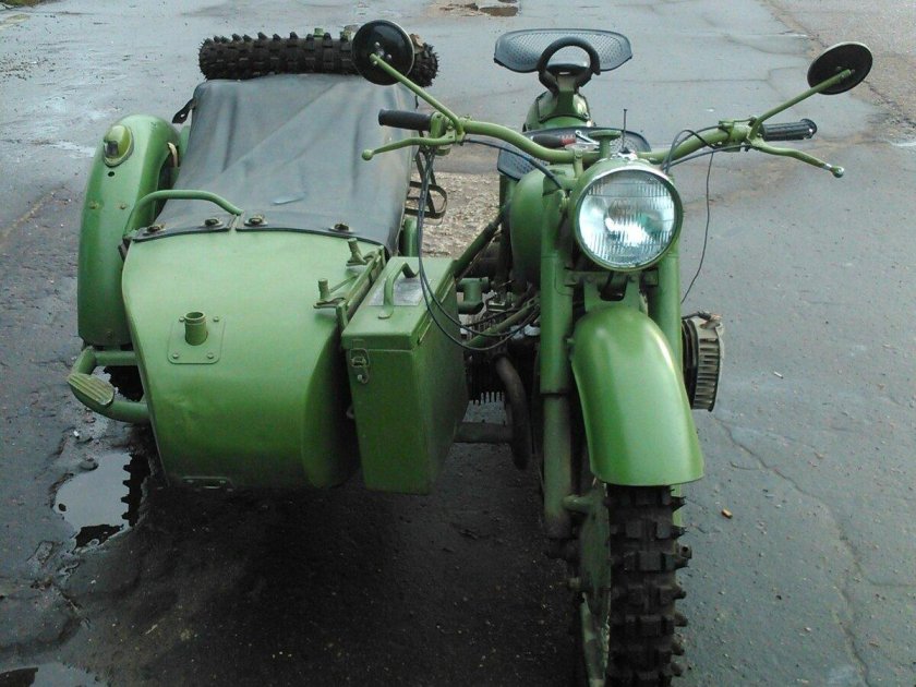 Мотоцикл мв 750