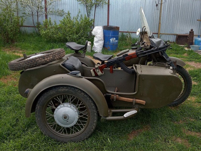 Мотоцикл Днепр МВ-750м