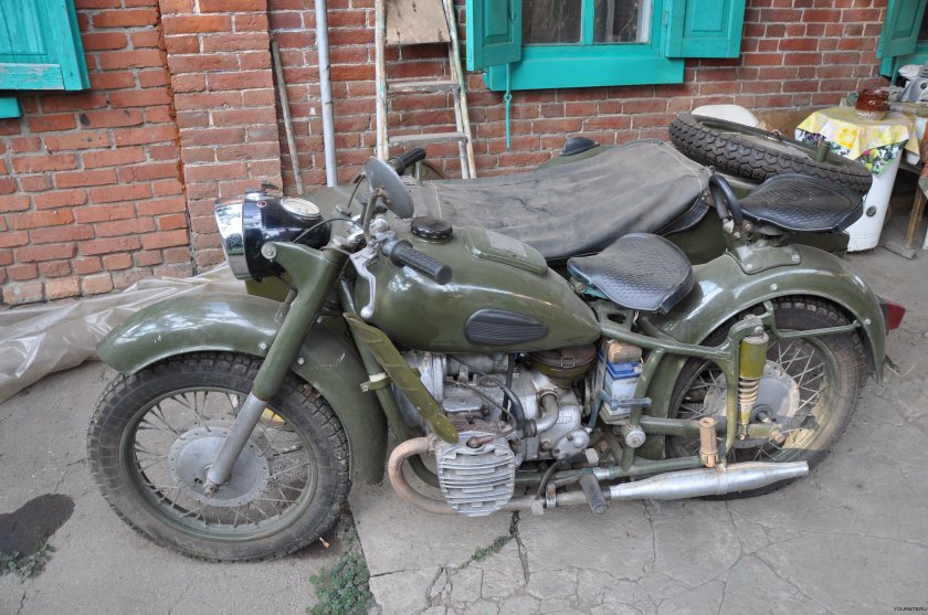 Мотоцикл Днепр МВ-750м